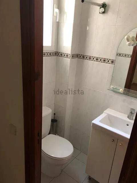 Кімната в оренду, Madrid