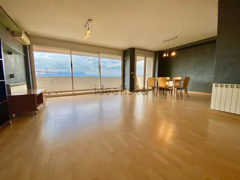 Appartement 119 m² à Manrèse