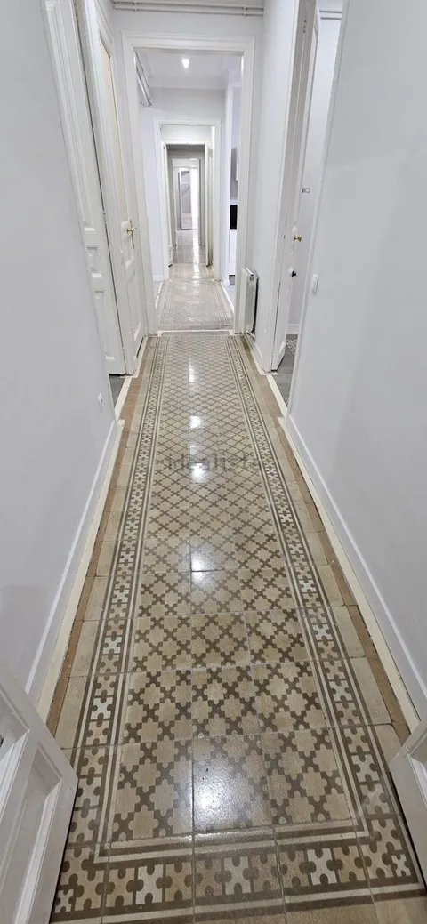 Квартира 220 м² у Барселоні