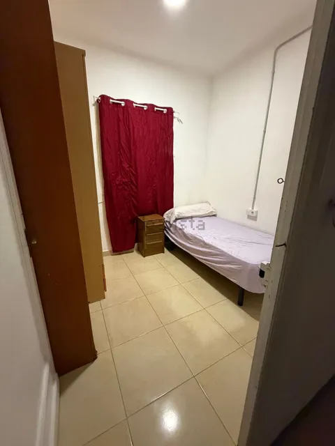 Habitació de lloguer, Reus (2/4)