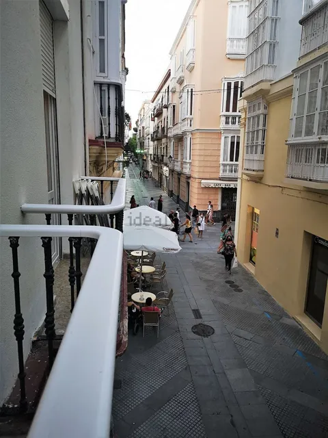 Pis de 70 m² a Cádiz