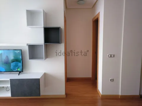 Pis de 40 m² a Oviedo (3/8)