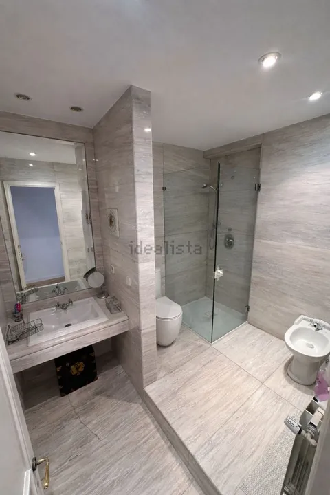 Wohnung 90 m² in Madrid