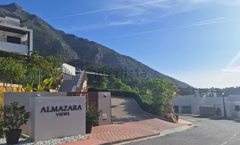 Casa de 200 m² a Istán