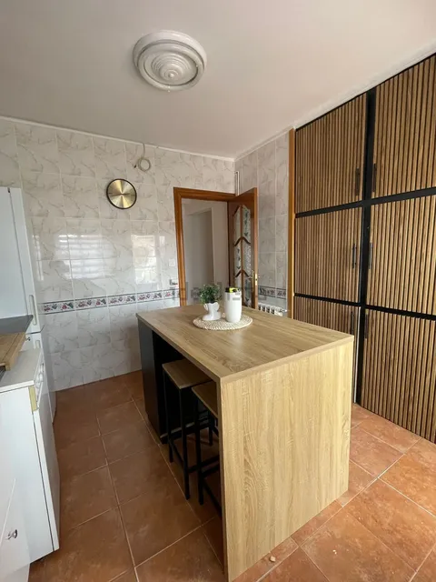 Habitació de lloguer, Lleó