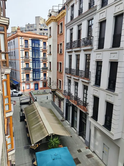 Pis de 64 m² a Gijón