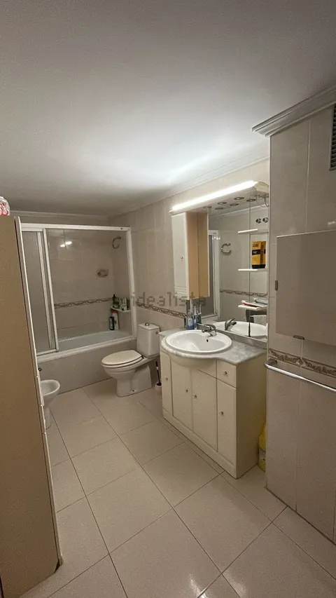 Chambre à louer, Ibiza
