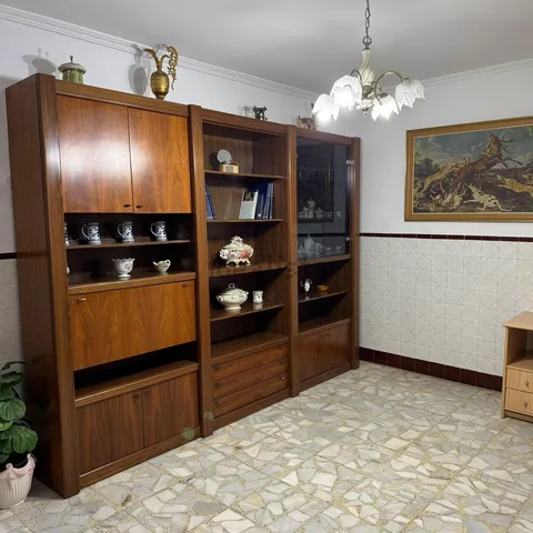 Habitació de lloguer, Belmez