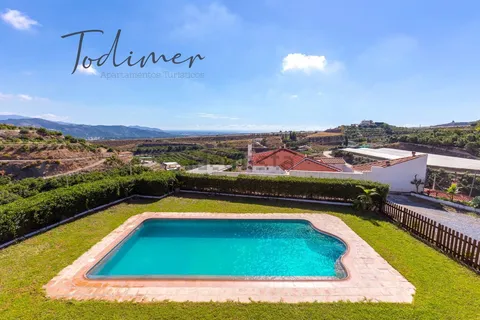 House 250 m² in Molvízar
