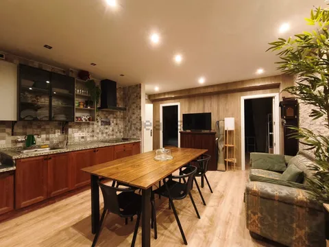 Habitació de lloguer, Lleó