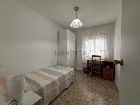 Pis de 111 m² a Còrdova
