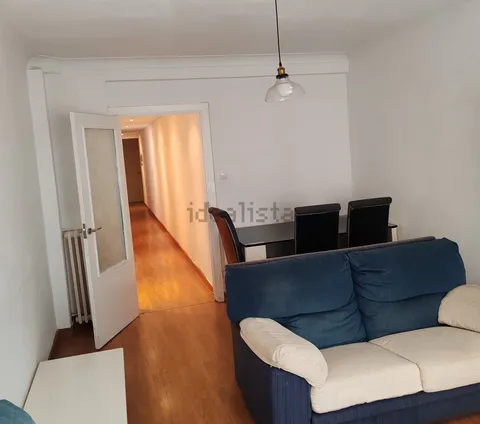 Habitación en alquiler, Zaragoza (2/8)