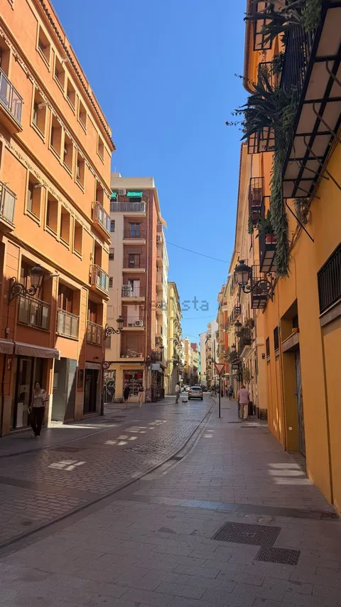 Pis de 90 m² a València