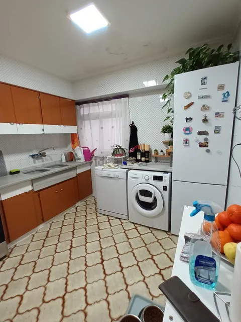 Habitació de lloguer, Burjassot