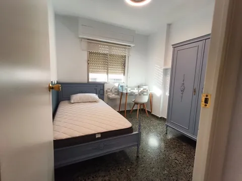 Quarto para alugar, Burjassot