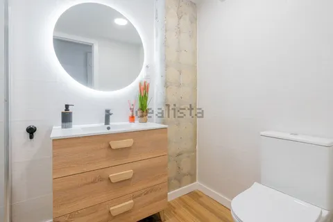 Chambre à louer, Valence