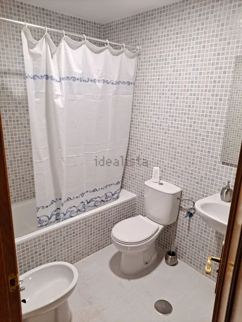 Кімната в оренду, Толедо