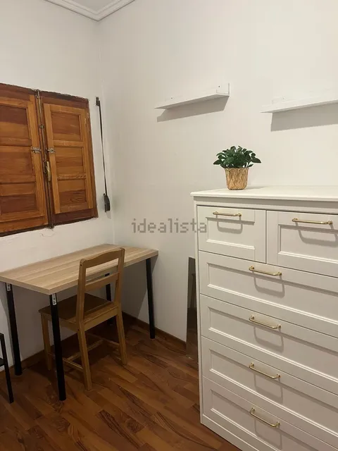 Chambre à louer, Xirivella