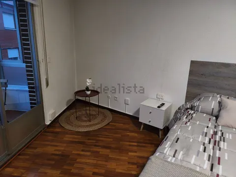 Habitació de lloguer, Lleó