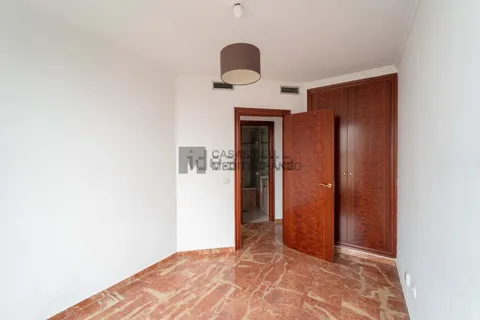 Pis de 85 m² a València