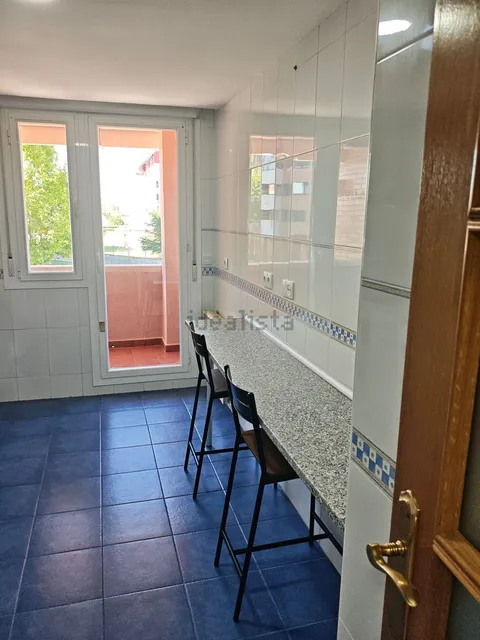 Pis de 95 m² a Àvila