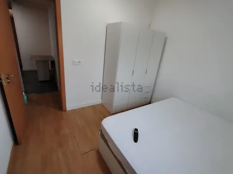 Habitació de lloguer, Terrassa (2/3)