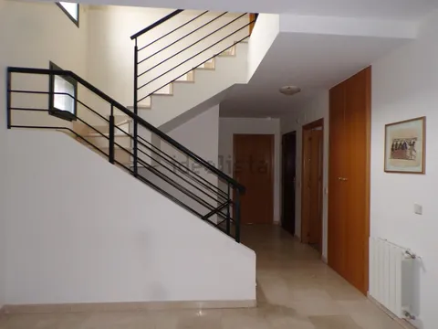Casa de 230 m² a Bargas