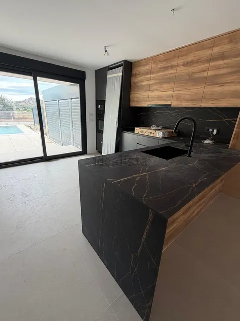 House 269 m² in Benissanó