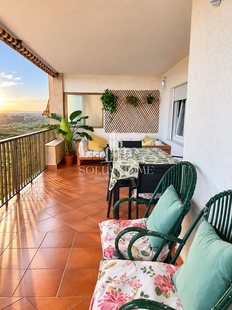 Apartamento 130 m² em el Puig de Santa Maria