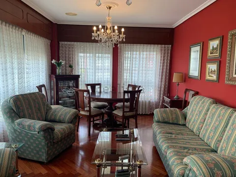 Pis de 96 m² a Ferrol