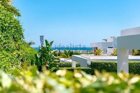 Casa de 300 m² a Estepona