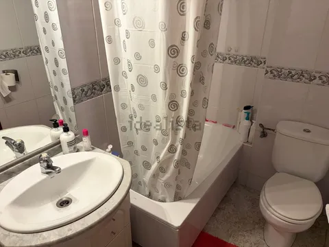 Habitació de lloguer, Santiago de Compostel·la (3/7)