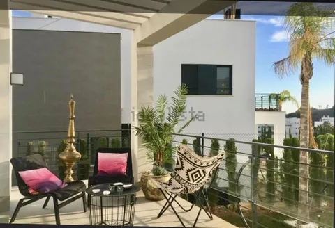 Casa de 300 m² a Estepona