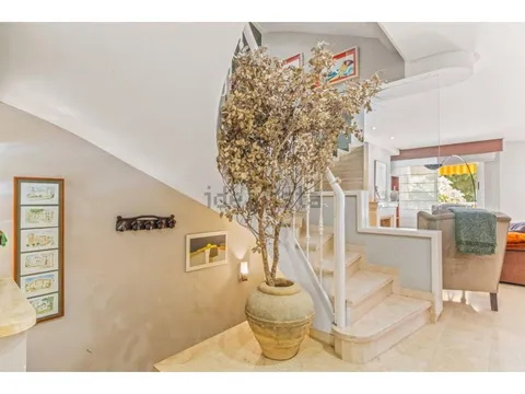 Будинок 300 м² у Alacant / Alicante