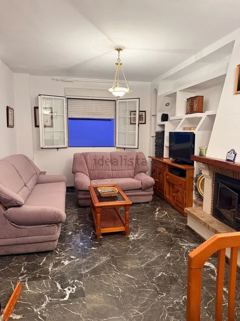 Casa de 120 m² a Baeza