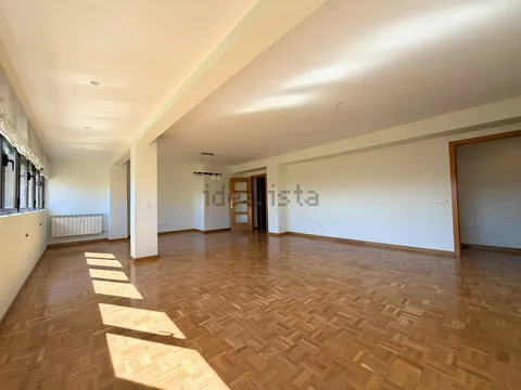 Wohnung 186 m² in Madrid