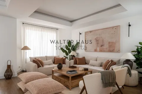 Wohnung 240 m² in Madrid