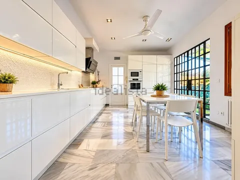 Casa 76 m² a Cordova (2/75)