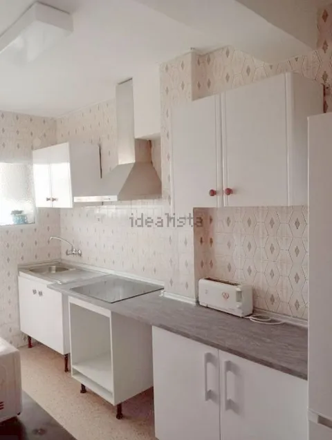 Apartamento 100 m² em Granada