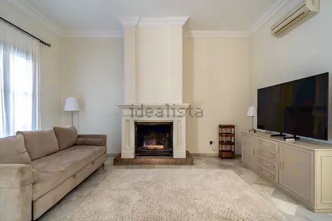 Casa de 250 m² en Marbella