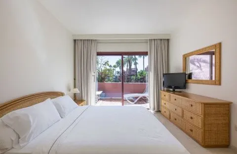 Pis de 278 m² a Estepona