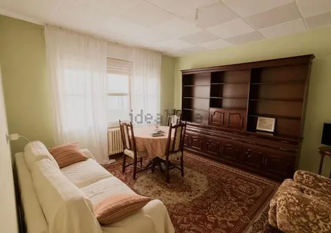 Habitació de lloguer, Lugo