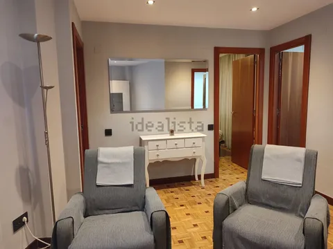 Appartamento 75 m² a Oviedo (2/37)