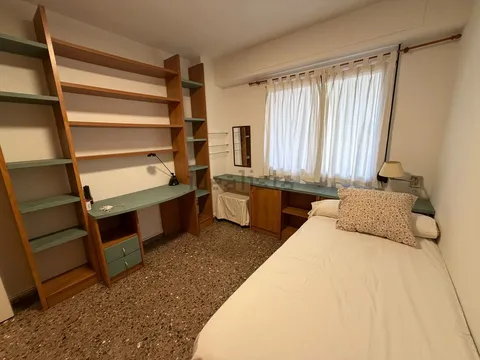 Pis de 141 m² a València