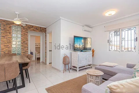 Casa de 83 m² a Oriola