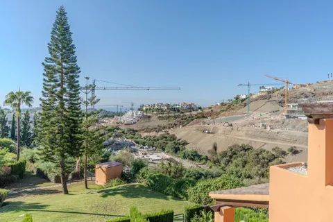 Будинок 225 м² у Estepona