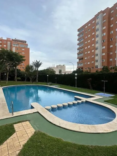 Piso de 95 m² en Alicante