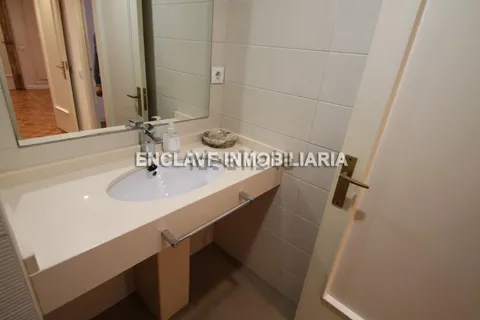 Pis de 230 m² a Oviedo