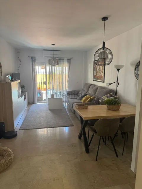 Wohnung 98 m² in Estepona
