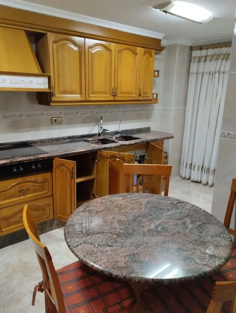 Casa de 255 m² a Torrent (3/10)